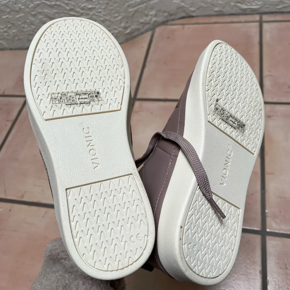 Vionic Women's Sneakers in Taupe or Light Mauve - Picture 9 of 10